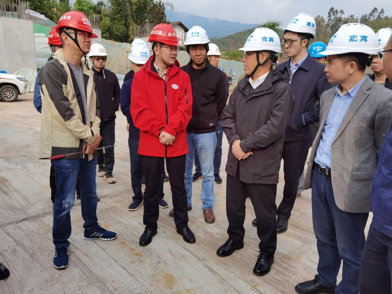 省交投集團督導調(diào)研德會高速項目建設