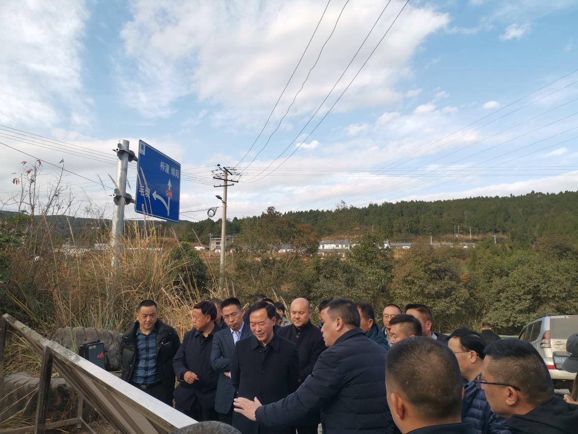 廣元市人民政府副市長、黨組成員伍榮華2.png