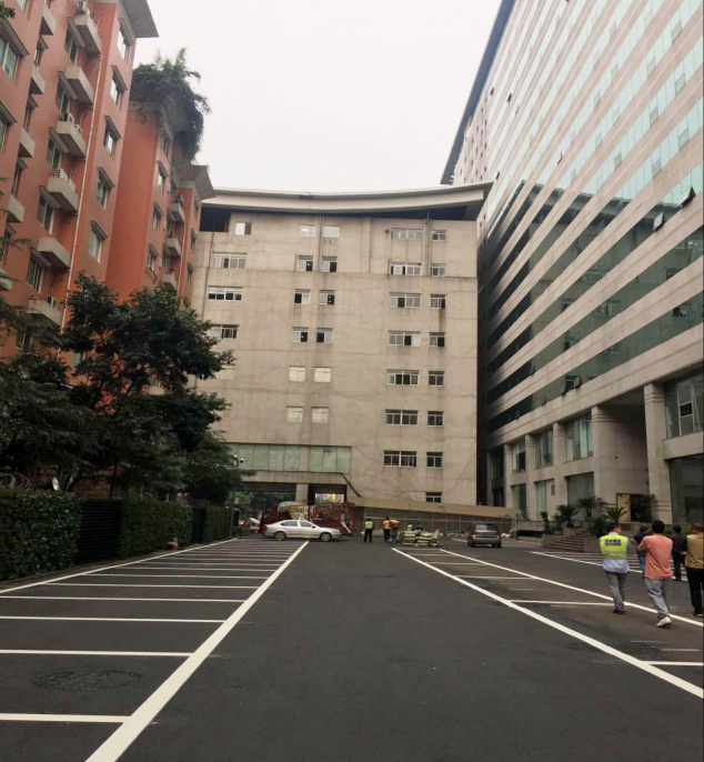 四川交投大廈地面停車場(chǎng)加鋪改造工程順利完工