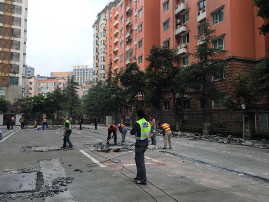 四川高速大廈地面停車場(chǎng)加鋪改造工程正式開工