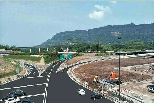 養(yǎng)護(hù)分公司承建廈蓉高速公路（隆納）方山互通式改造工程（方山收費(fèi)站）通過驗收并通車